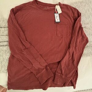 NWT - Grayers Rust Red Crewneck Long Sleeve - L